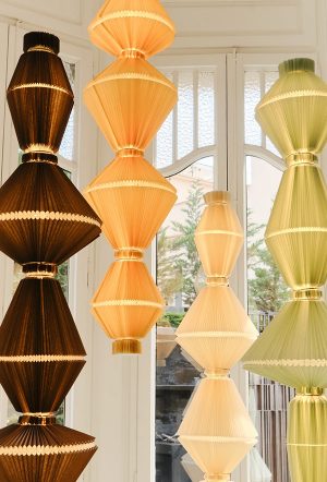 OÏPHORIQUE - Parachilna, 西班牙, lightplus 歐洲進口燈具, 進口立燈
