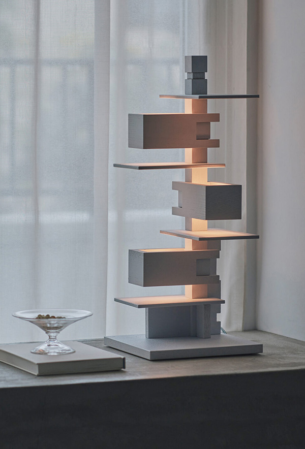 Taliesin-Frank Lloyd-lightplus-luxurylighting-Yamagiwataipei-進口燈具-頂級燈具-高級訂製燈具-日本進口燈具-lightplus歐洲進口燈具-Yamagiwa-table lamp-進口桌燈